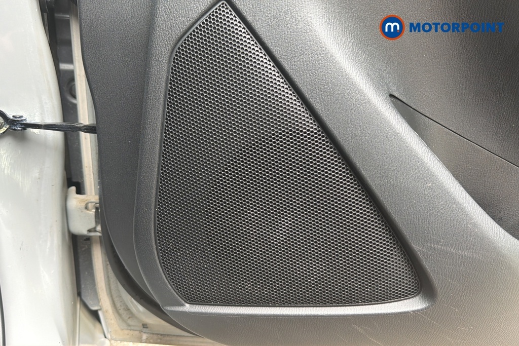 Mazda 2 Se-l Black #21