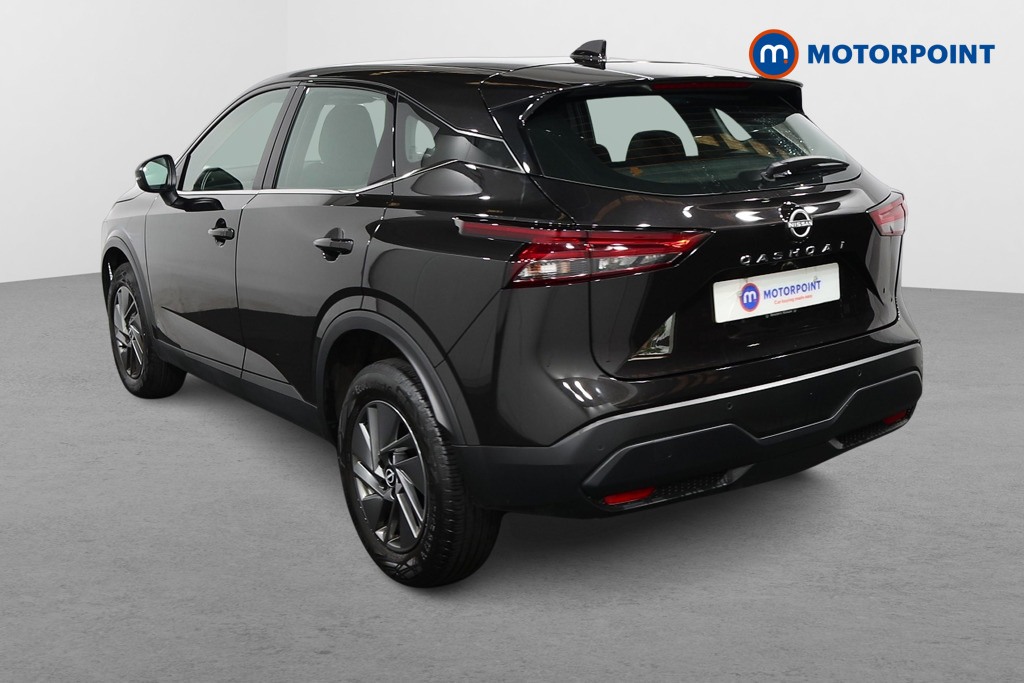 Nissan Qashqai 1.3 Dig-t Mh Acenta Premium Black #5