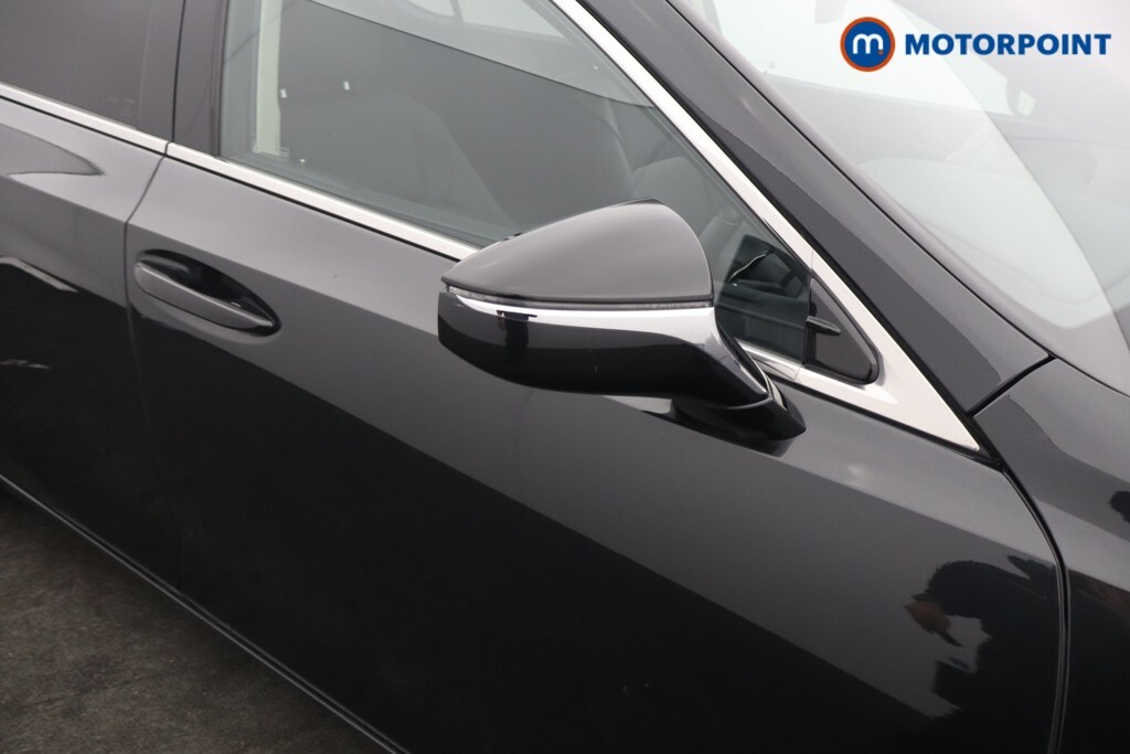 Lexus ES Saloon Black #21