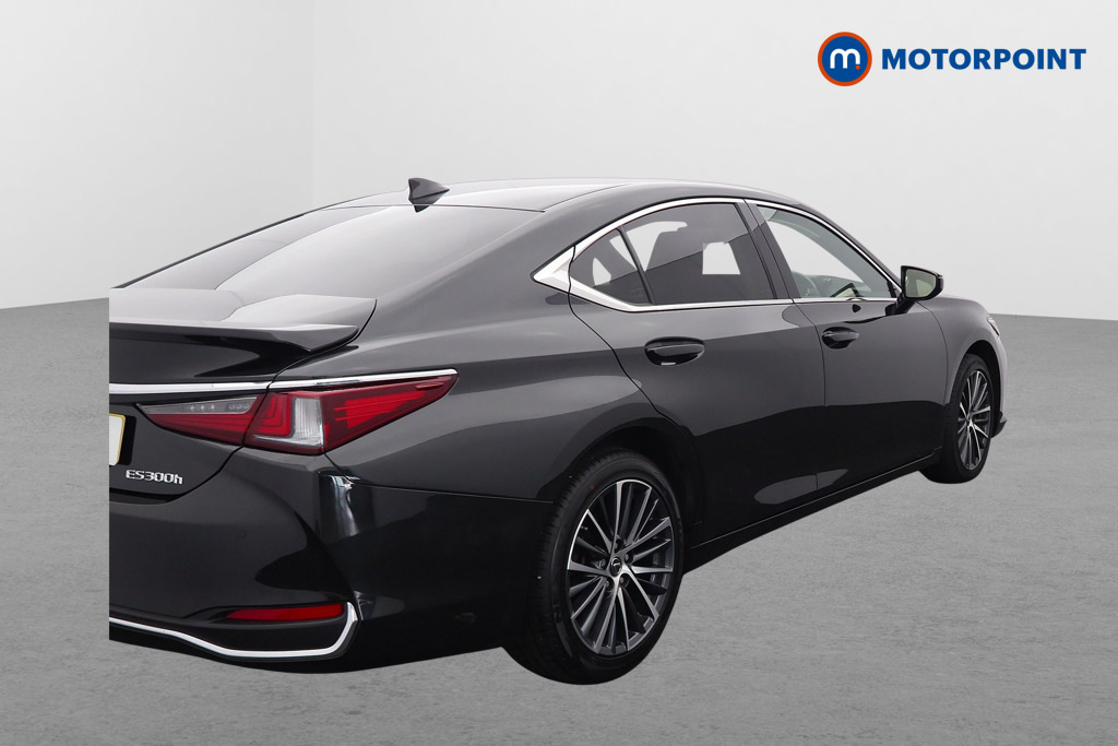 Lexus ES Saloon Black #7