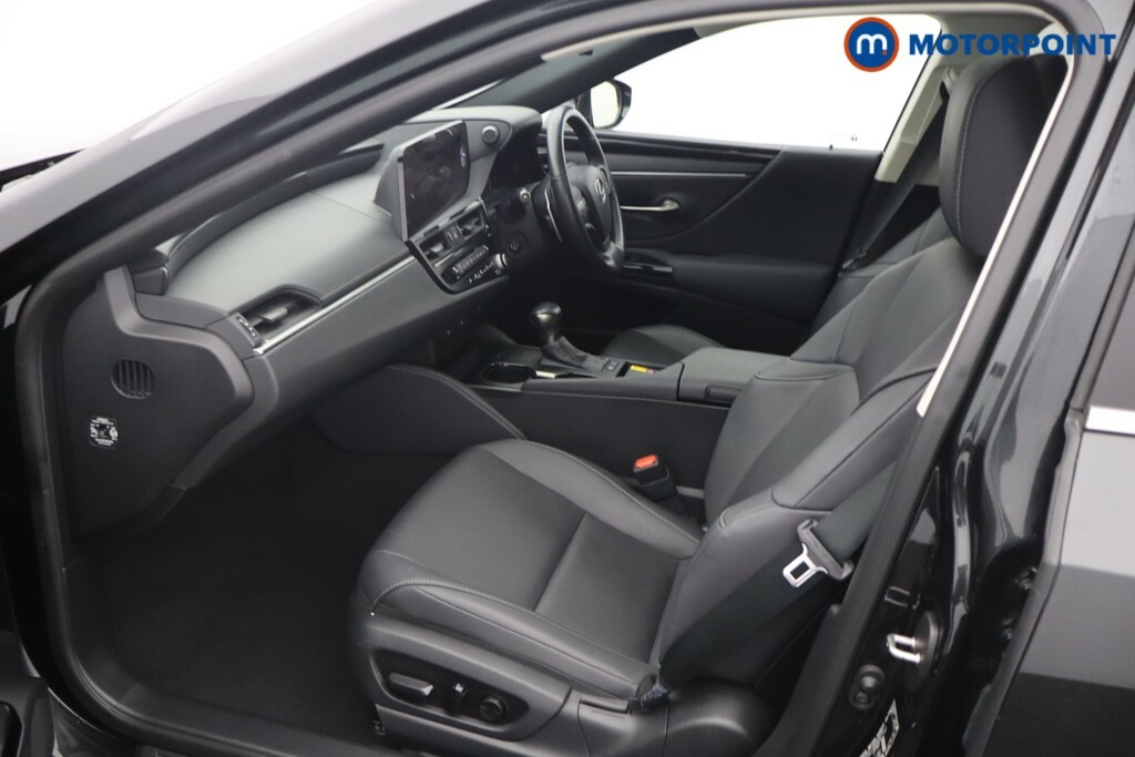 Lexus ES Saloon Black #23