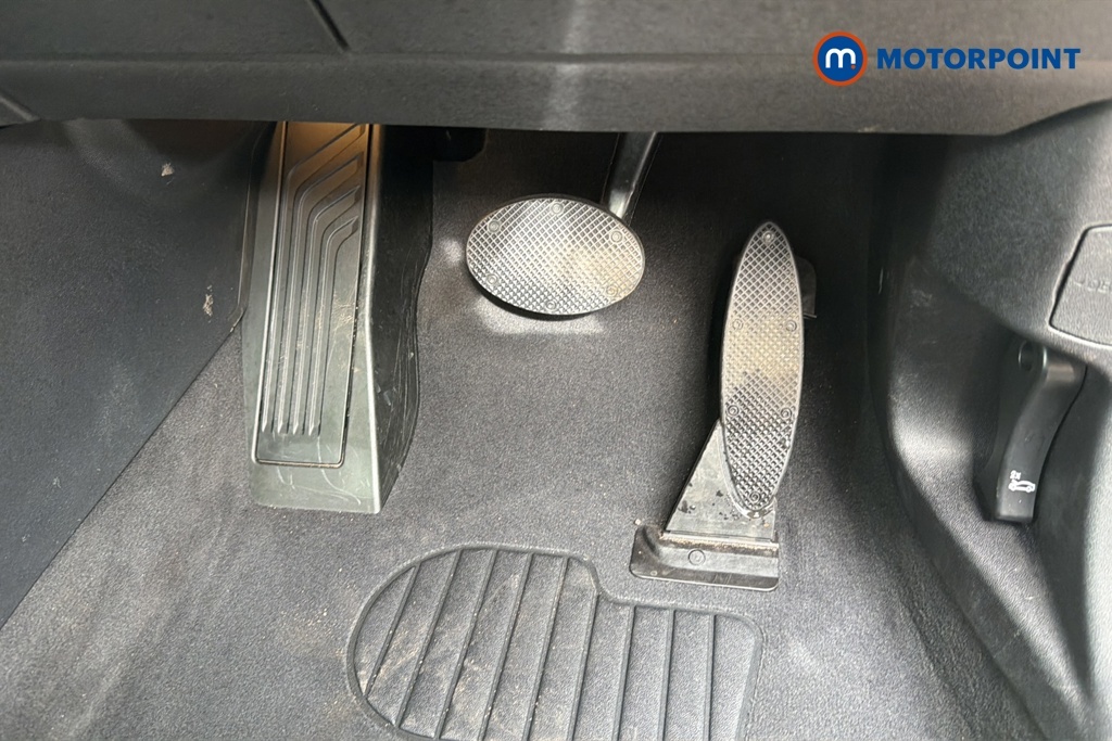Mini Countryman U25 Mini E Black #26