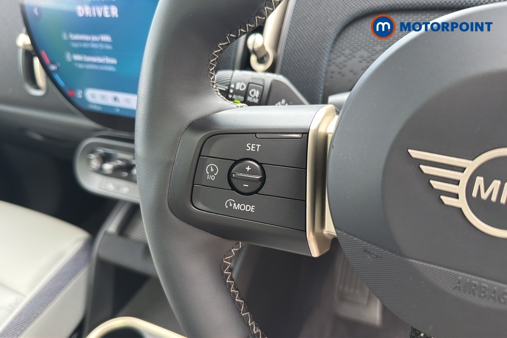 Mini Countryman U25 Mini E Black #11