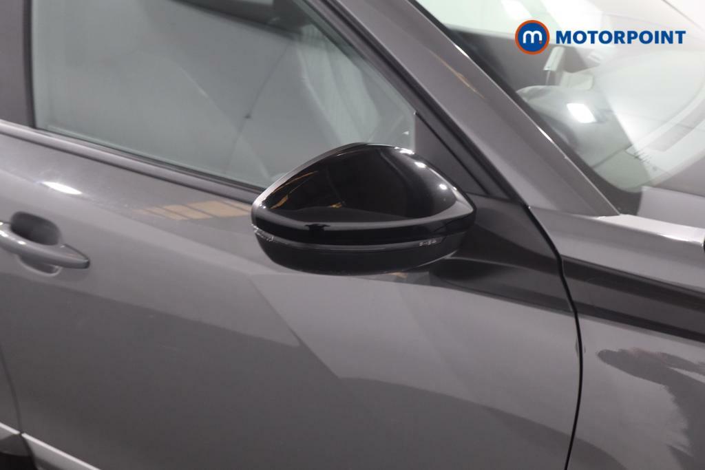 Peugeot 2008 1.2 Puretech Active Grey #19