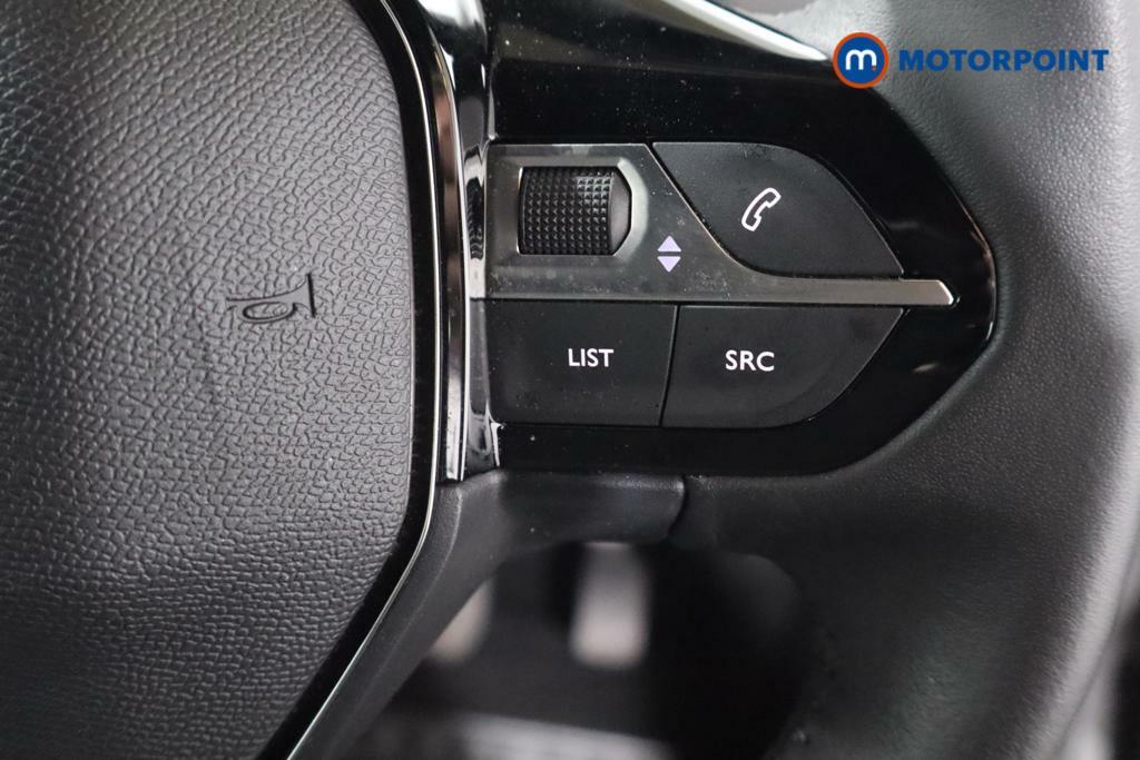 Peugeot 2008 1.2 Puretech Active Grey #13