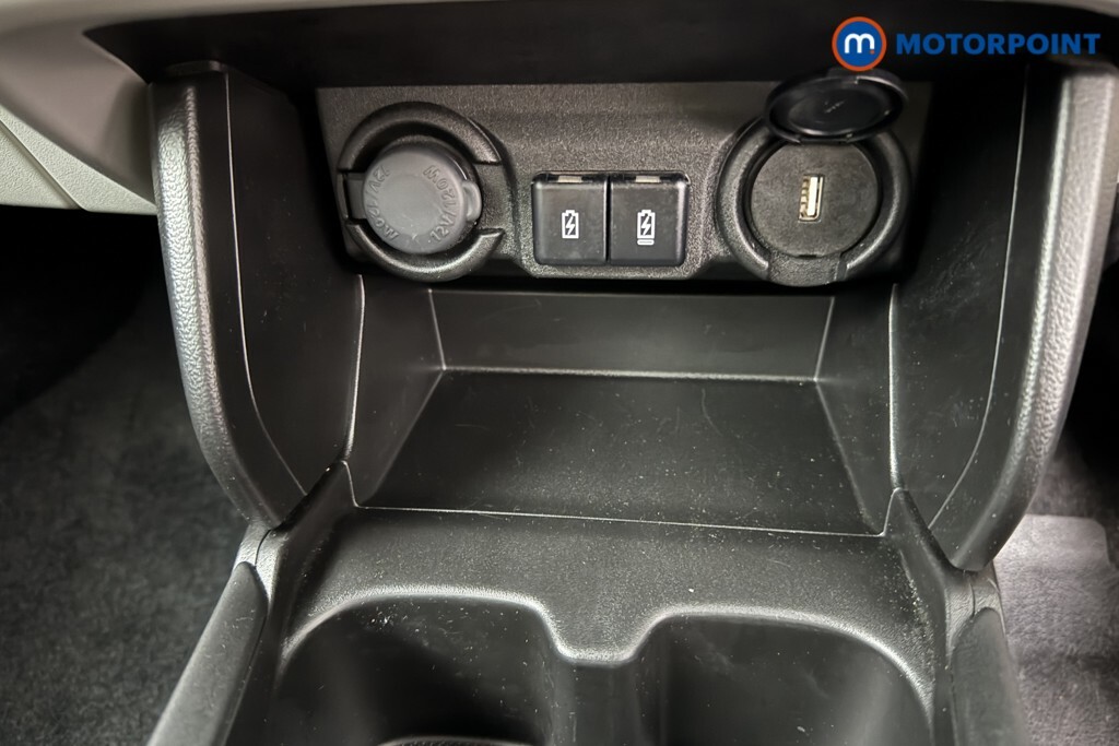 Suzuki Swift Motion #24