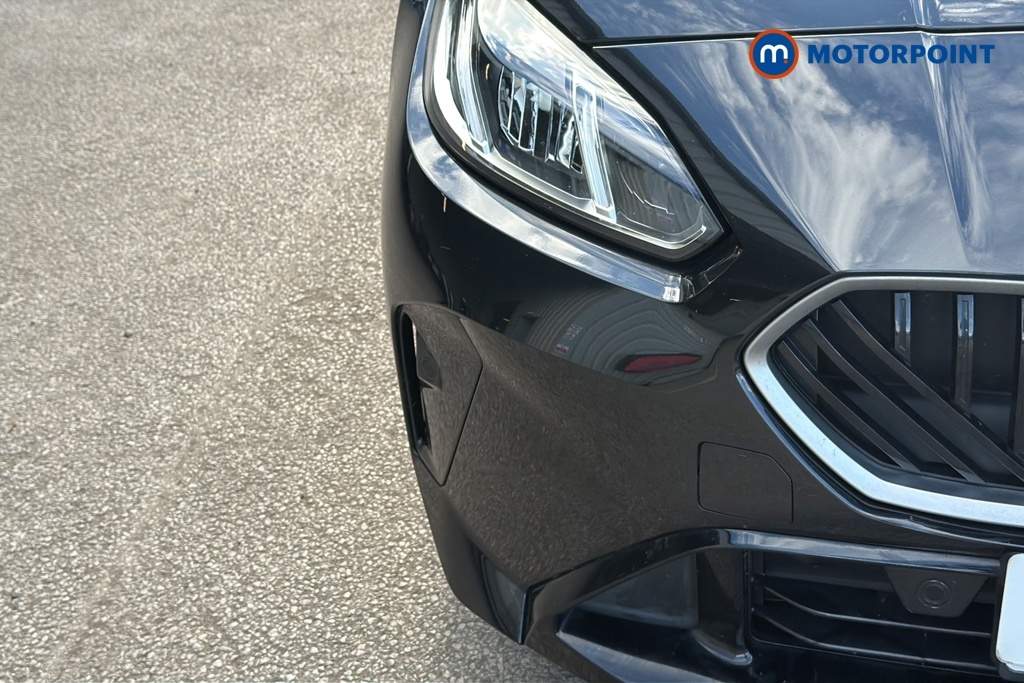 BMW 1 Series Hatchback Grey #31