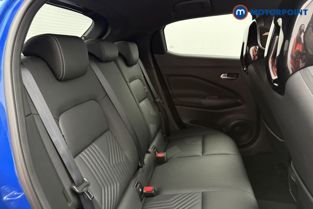 Nissan Juke Tekna Black #21
