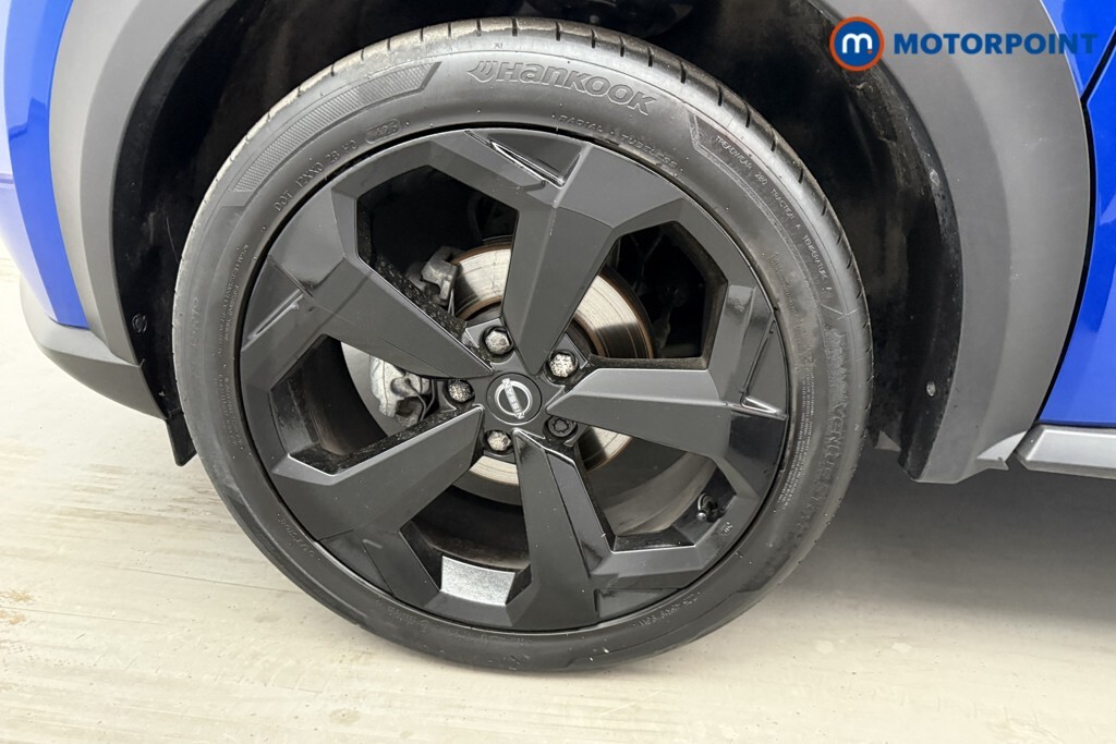Nissan Juke Tekna Black #26