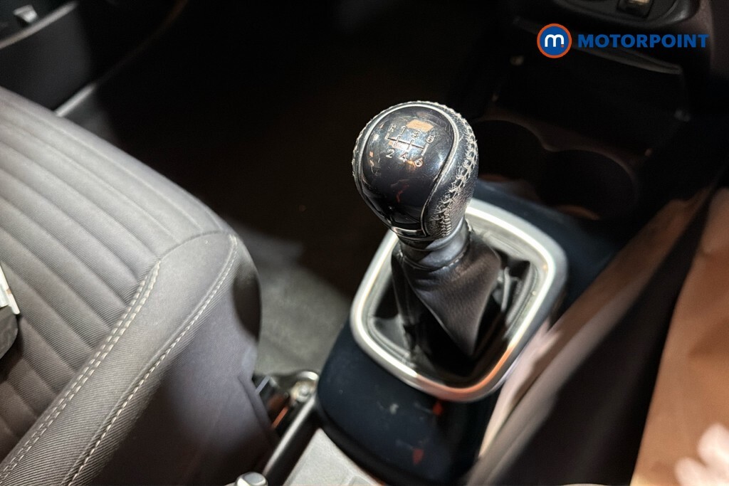 Toyota Yaris Hatchback Black #14