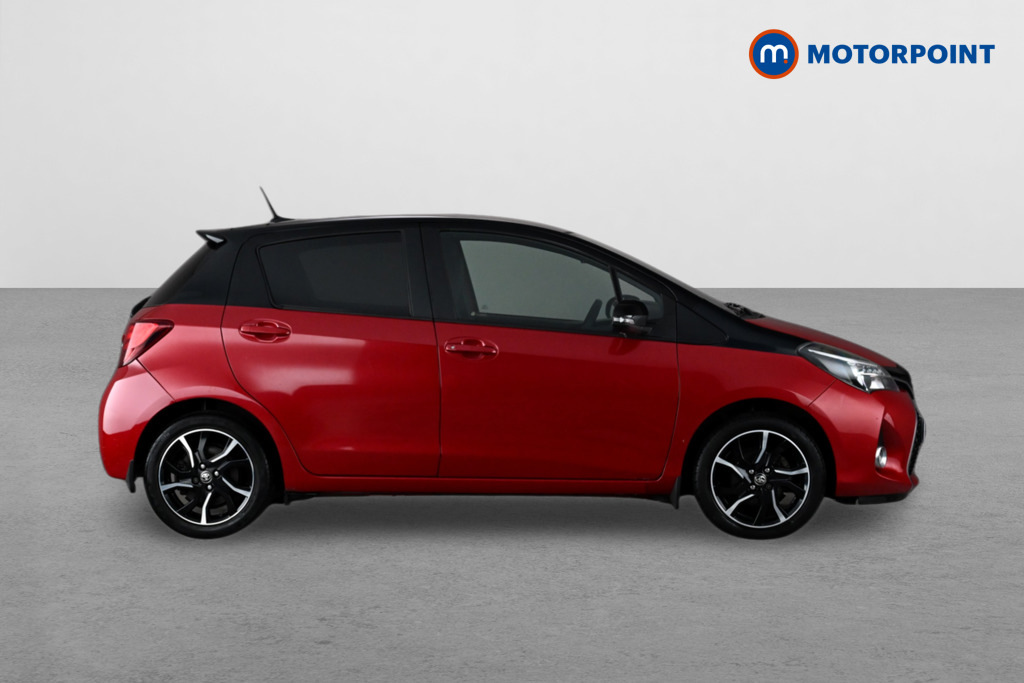 Toyota Yaris Hatchback Black #8