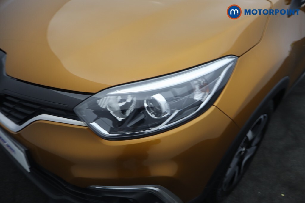 Renault Captur Captur Iconic Tce Black #32
