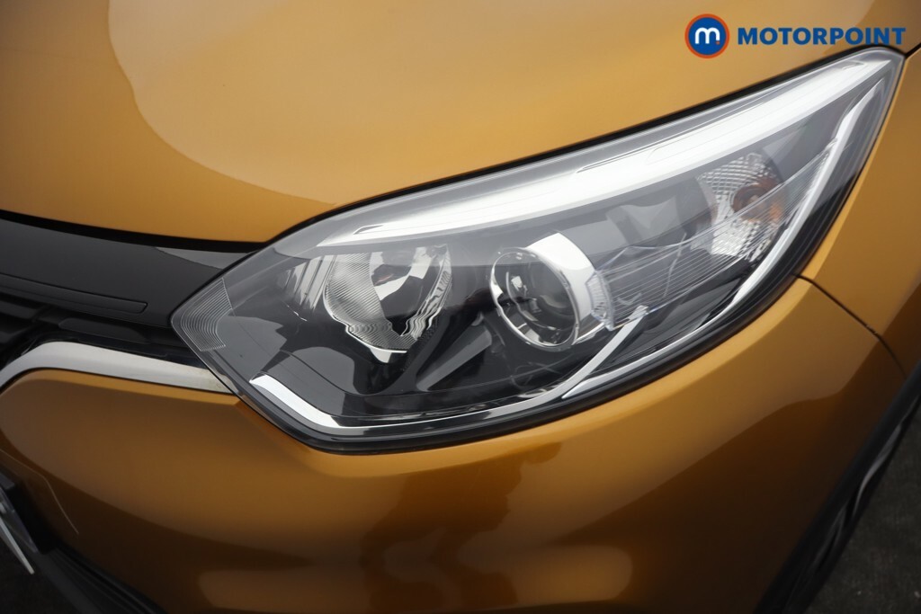 Renault Captur Captur Iconic Tce Black #31