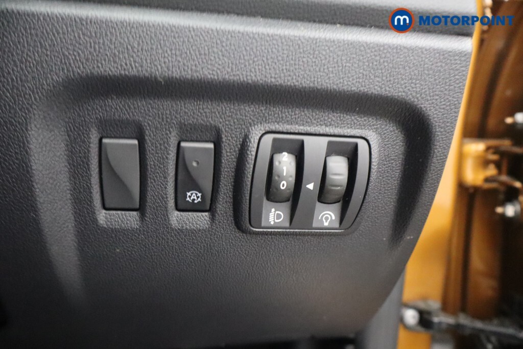 Renault Captur Captur Iconic Tce Black #21