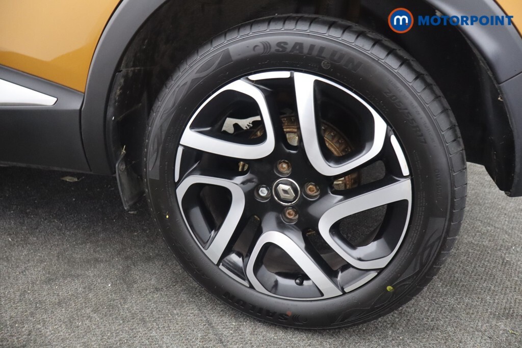 Renault Captur Captur Iconic Tce Black #34