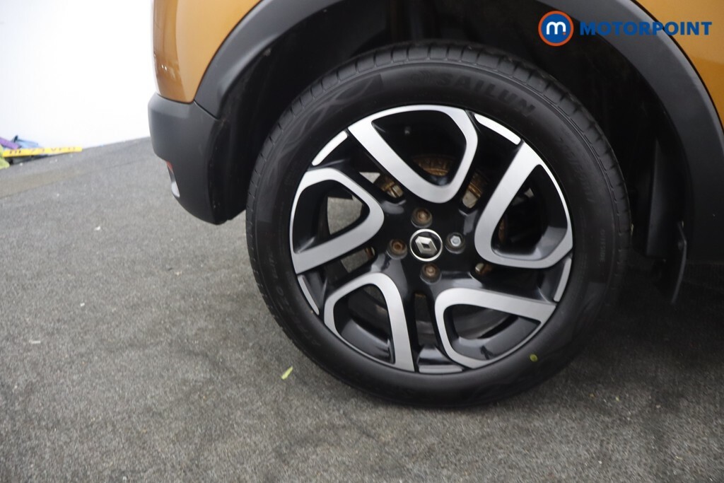 Renault Captur Captur Iconic Tce Black #14