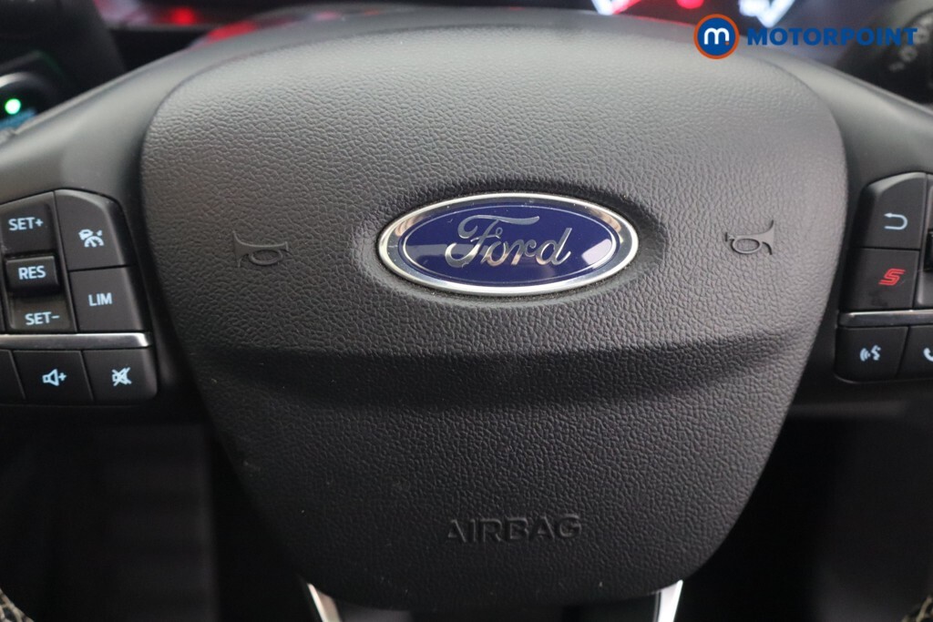Ford Focus Focus St-line Tdci Red #19