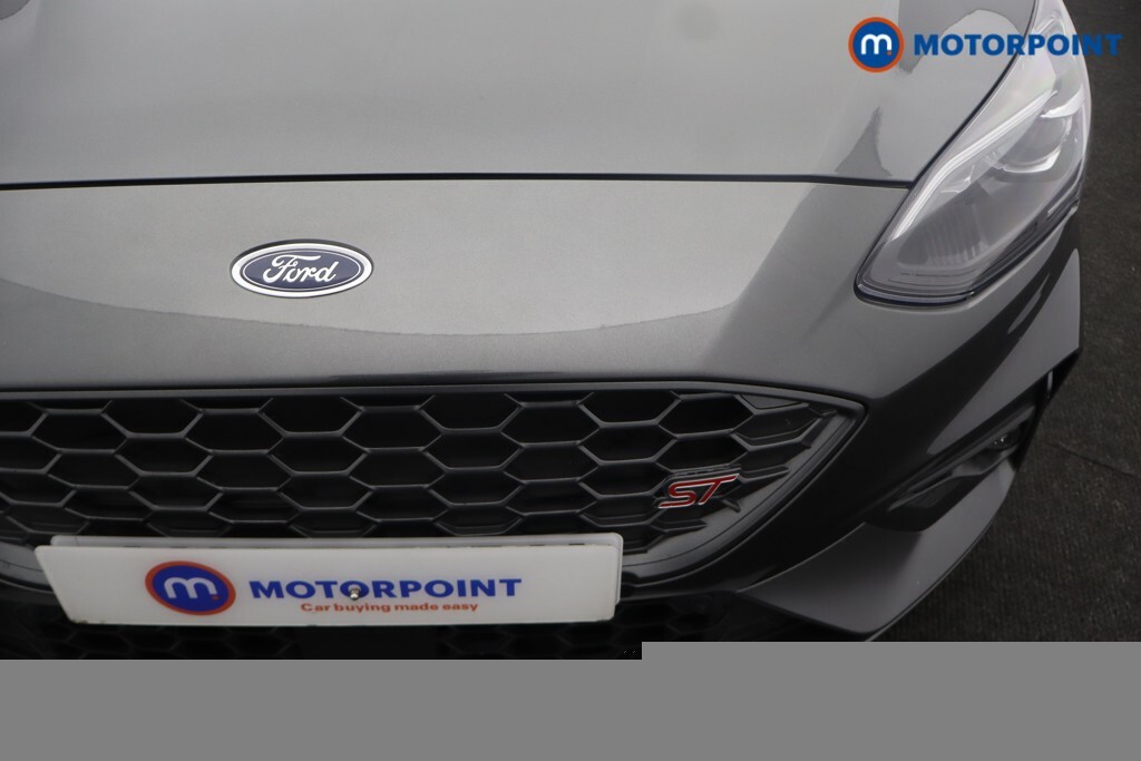 Ford Focus Focus St-line Tdci Red #47
