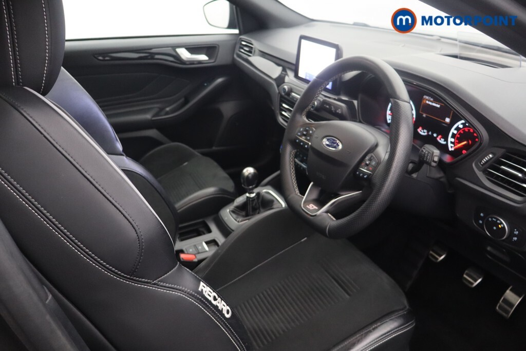 Ford Focus Focus St-line Tdci Red #25