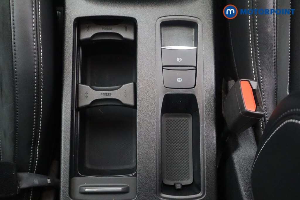 Ford Focus Focus St-line Tdci Red #14