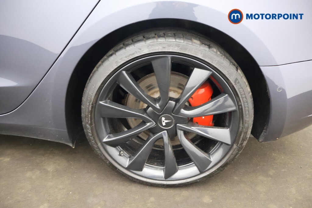 Tesla Model 3 Saloon Grey #28