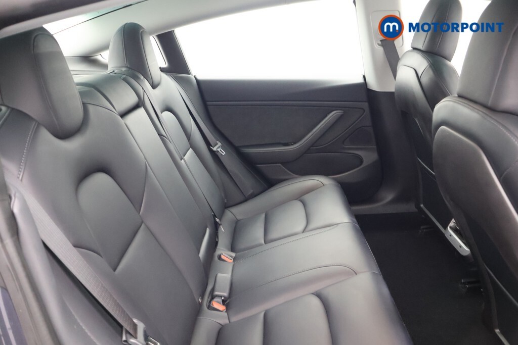 Tesla Model 3 Saloon Grey #19