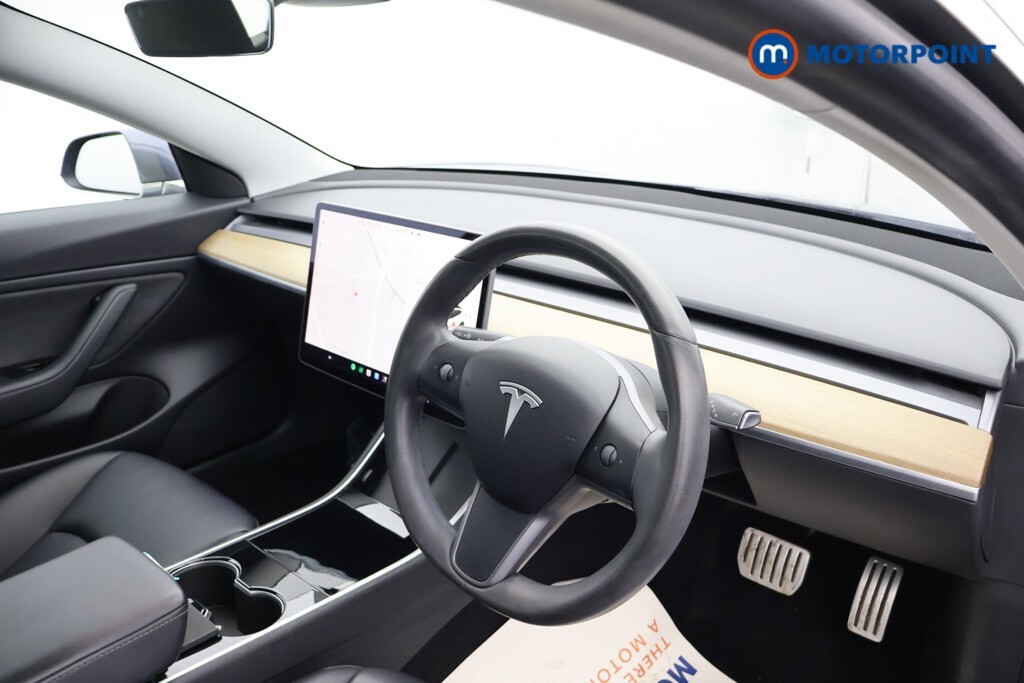 Tesla Model 3 Saloon Grey #17