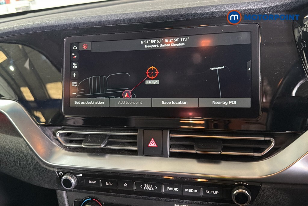 Kia e-Niro 4 White #17