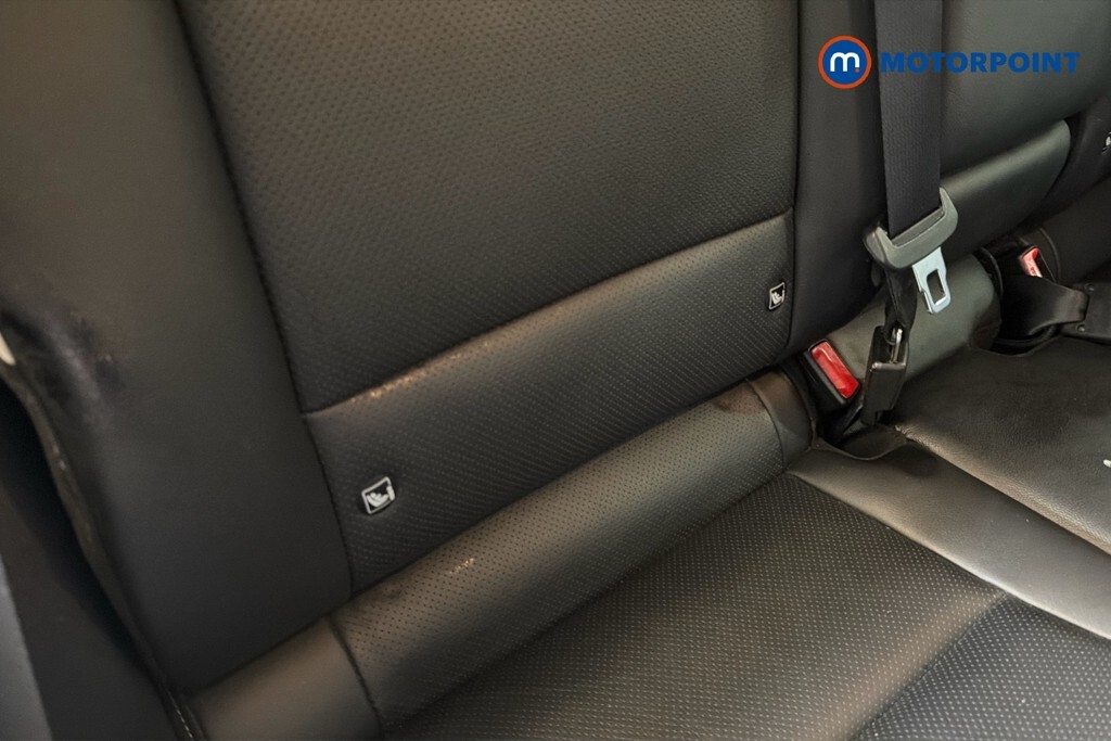 Kia e-Niro 4 White #31