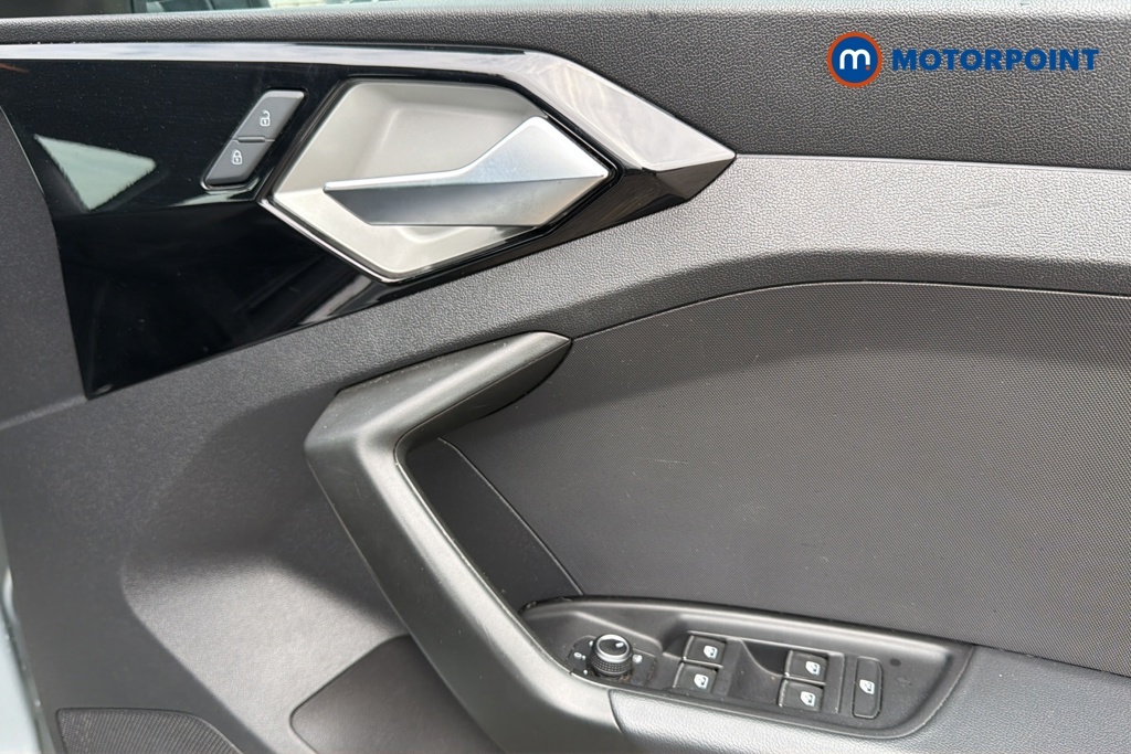 Audi A1 Technik Grey #21