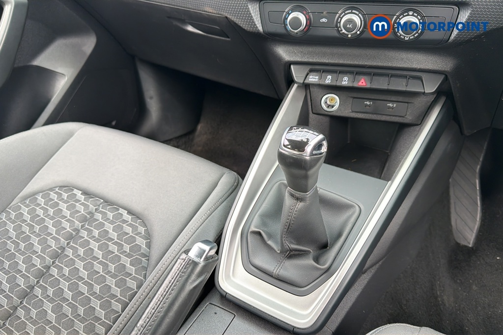 Audi A1 Technik Grey #18