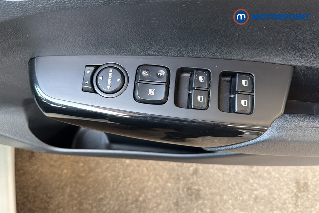 Kia Picanto 2 Red #21