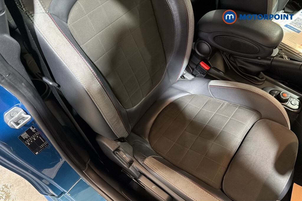 Mini Hatch 32.6Kwh Level 2 Hatchback 184 P Silver #19