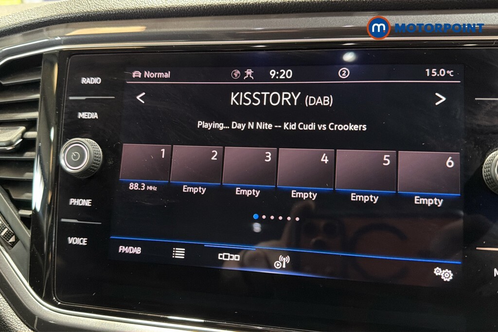 Volkswagen T-Roc Active Red #12