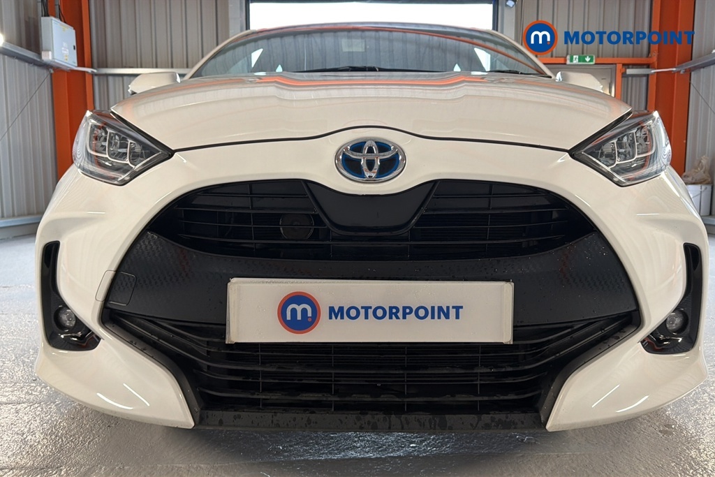 Toyota Yaris Design Grey #34