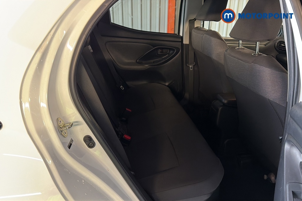 Toyota Yaris Design Grey #25