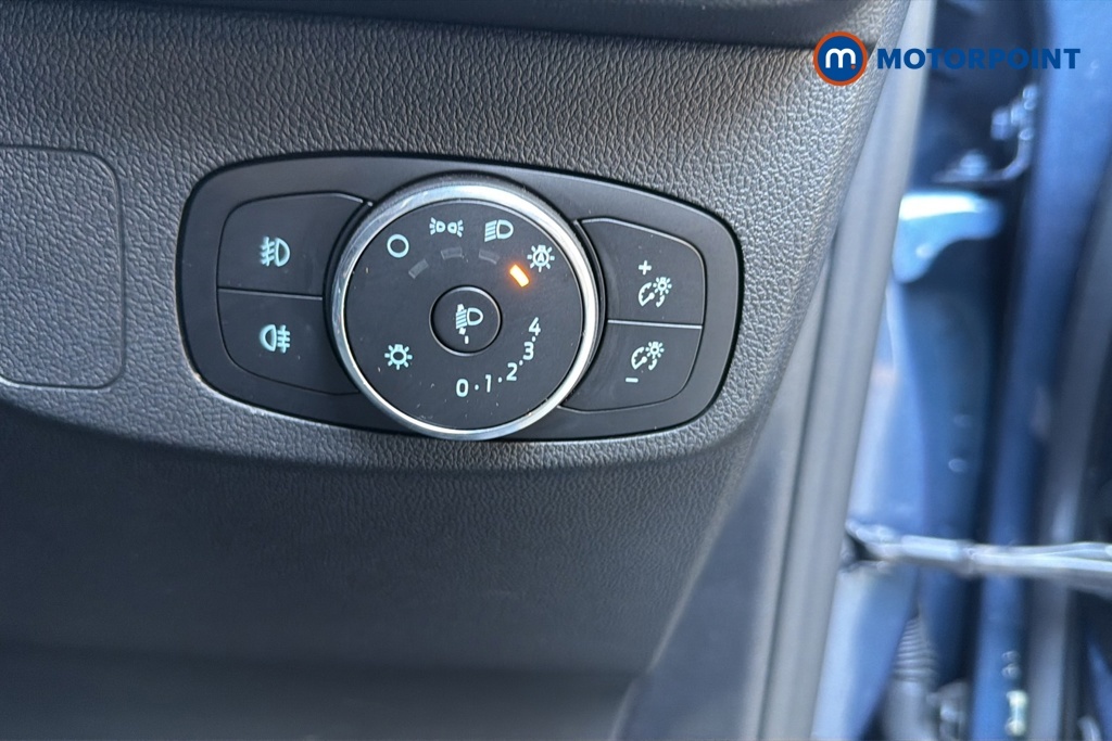 Ford Focus 1.0 Ecoboost 125 Active Silver #18