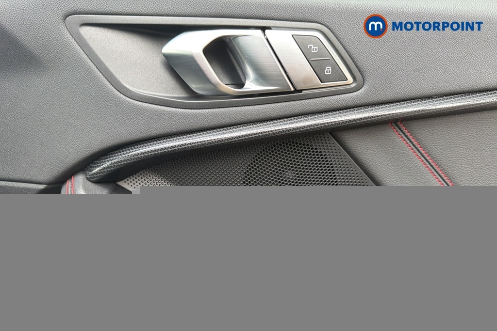 BMW 1 Series Hatchback  #25