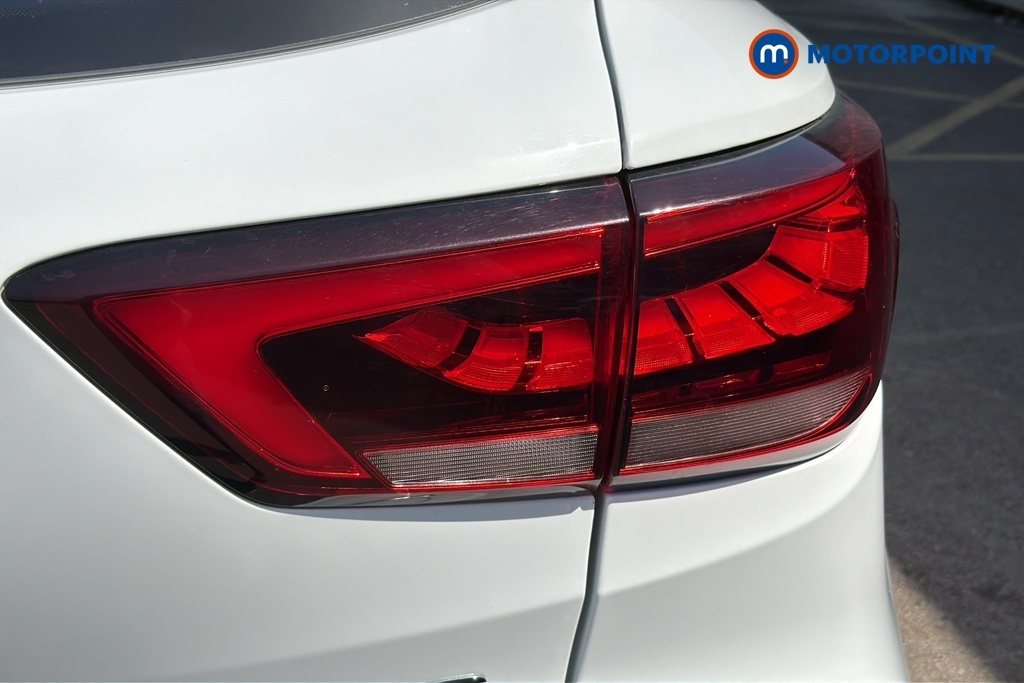 MG ZS Se Red #28