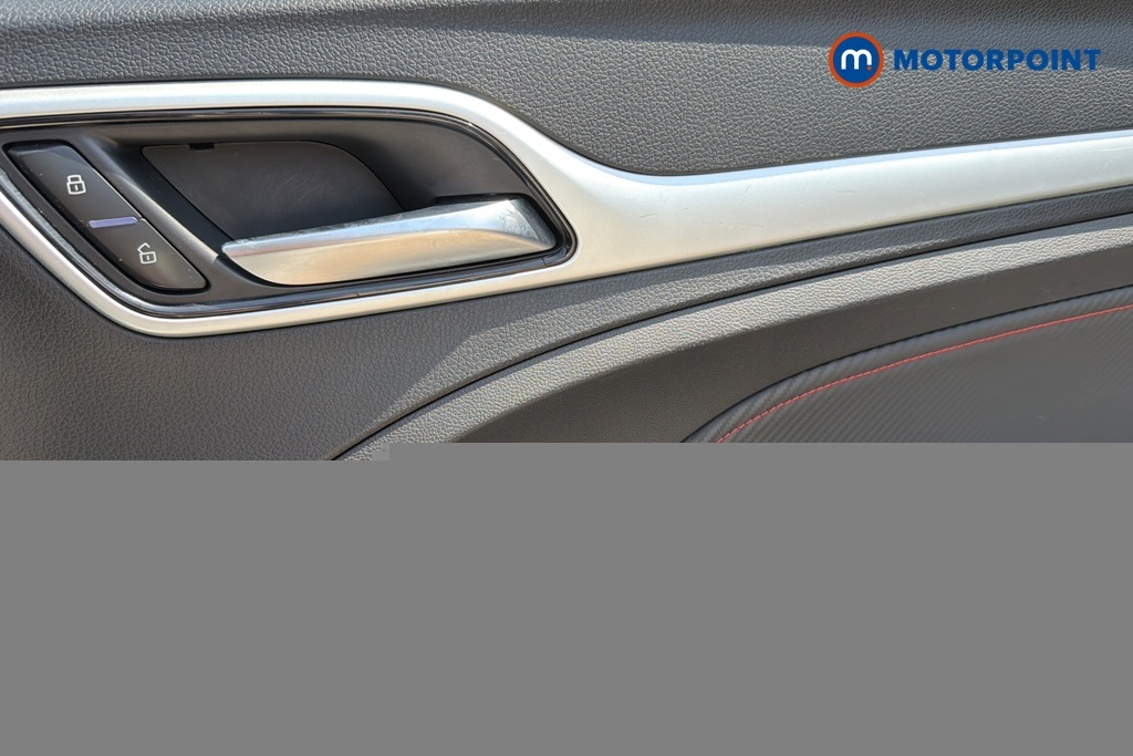 MG ZS Se Red #20