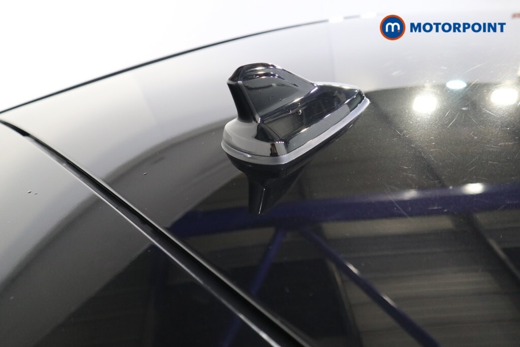 Volkswagen Golf Active Blue #32