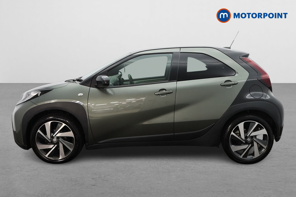 Toyota Aygo X 1.0 Vvt-i Edge Green #4