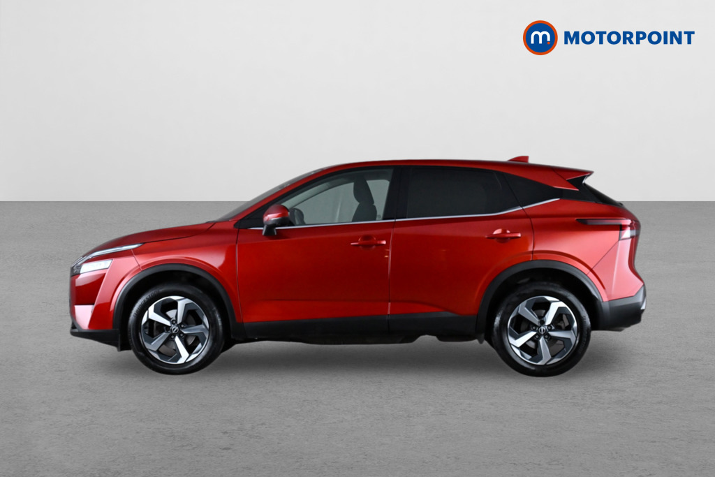 Nissan Qashqai 1.3 Dig-t Mh N-connecta DN23BKY Red #4