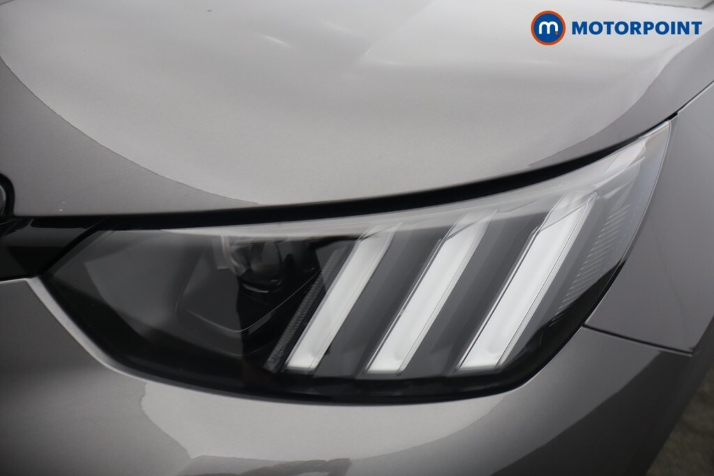 Peugeot 2008 Active Blue #37