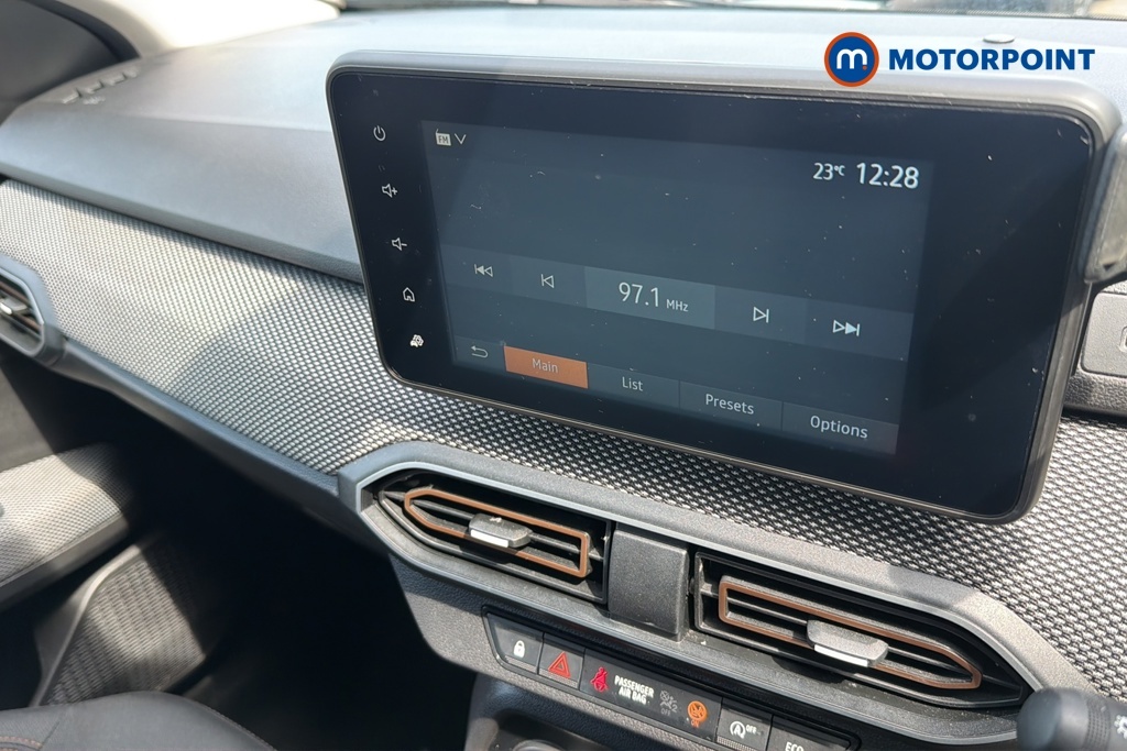 Dacia Sandero Stepway Sandero Stepway 1.0 Tce Expression Hatchback Orange #15