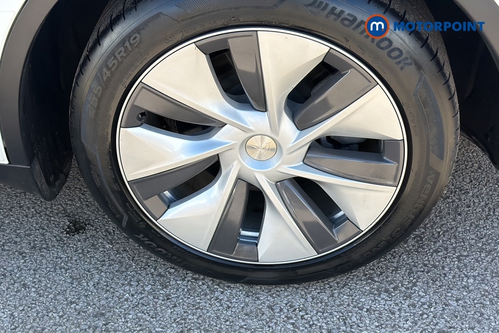 Tesla Model Y Suv 5dr Electric White #37