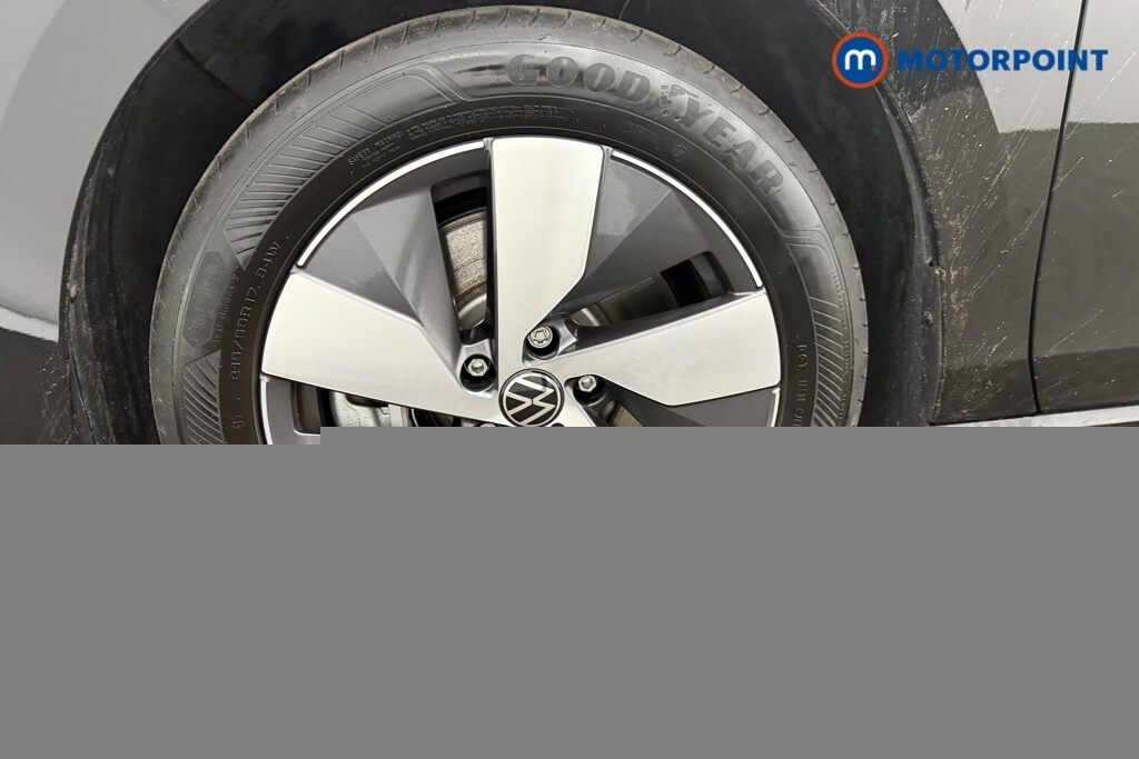 Volkswagen Passat R-line Black #30