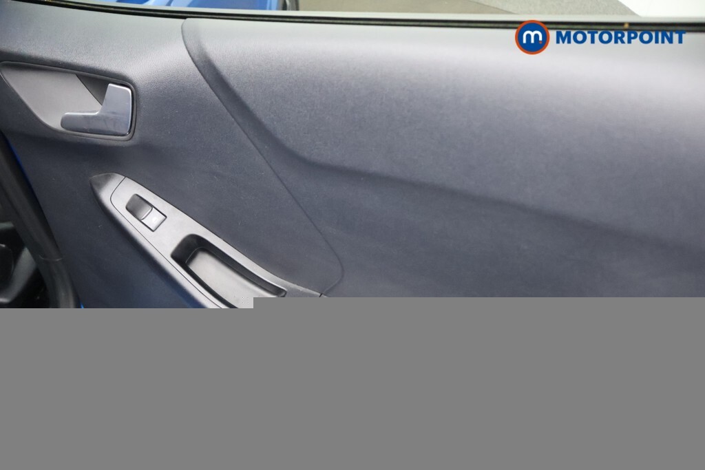 Ford Puma Premium White #25
