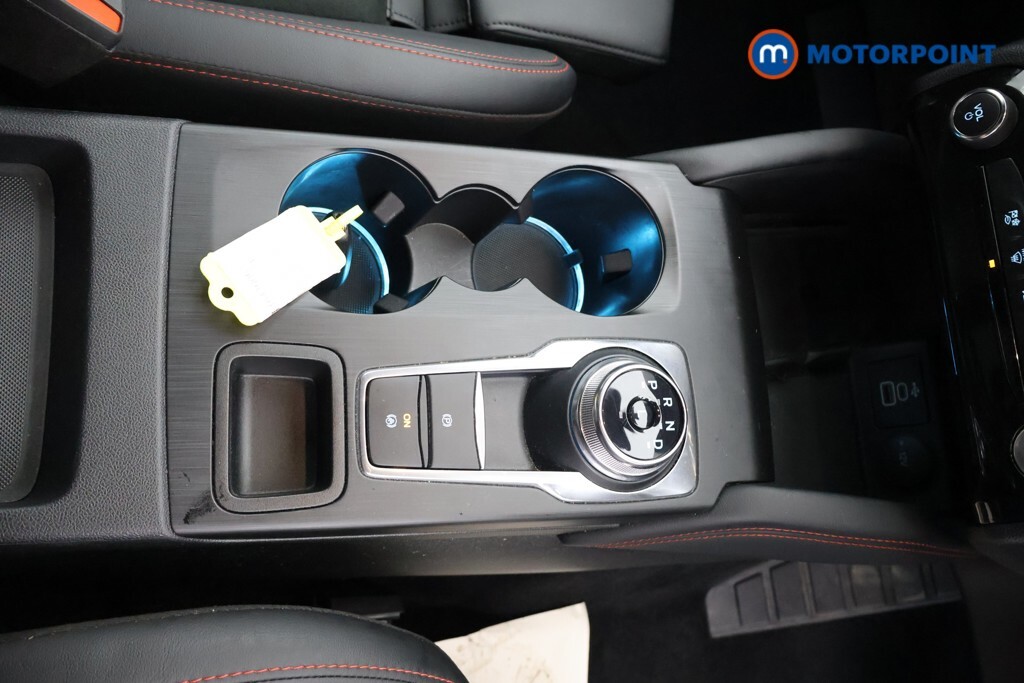 Ford Kuga Active Black #20