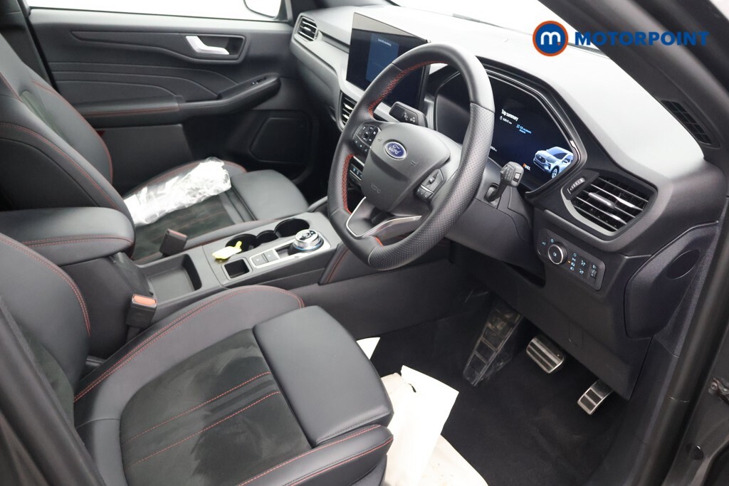 Ford Kuga Active Black #22